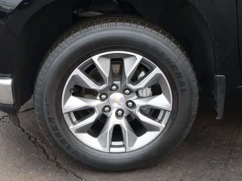 Used 2021 Chevrolet Silverado 1500 LT image 11