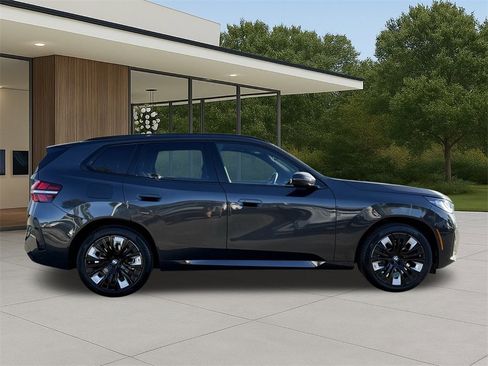 Used 2025 BMW X3 xDrive30i w/ M Sport Package image 6