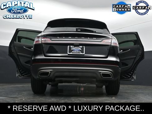 Used 2023 Lincoln Nautilus Reserve w/ Luxury Package AWD/4WD image 38