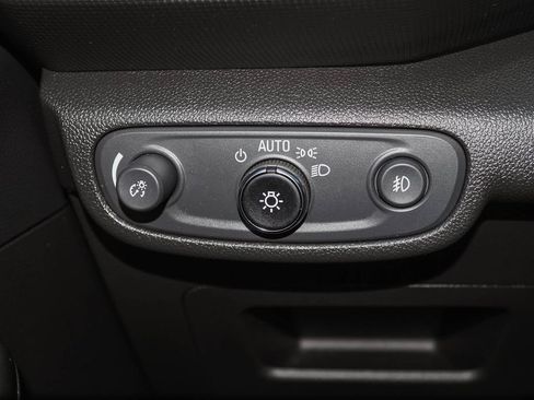 Certified 2023 Chevrolet TrailBlazer LT w/ Convenience Package FWD image 28