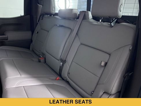 Certified 2019 Chevrolet Silverado 1500 LTZ w/ LTZ Premium Package AWD/4WD image 15