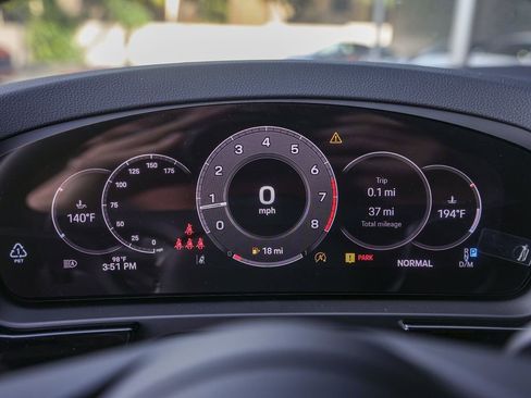 New 2025 Porsche Cayenne image 17