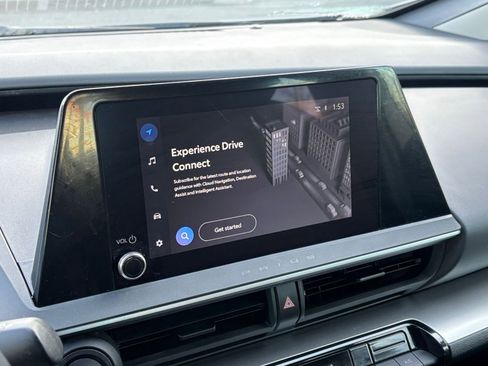 Used 2025 Toyota Prius LE image 20