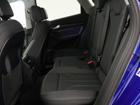 Used 2024 Audi Q5 e Premium Plus image 23