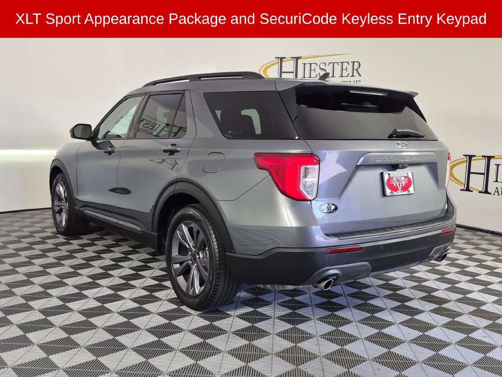 Used 2022 Ford Explorer XLT w/ Equipment Group 202A RWD image 8