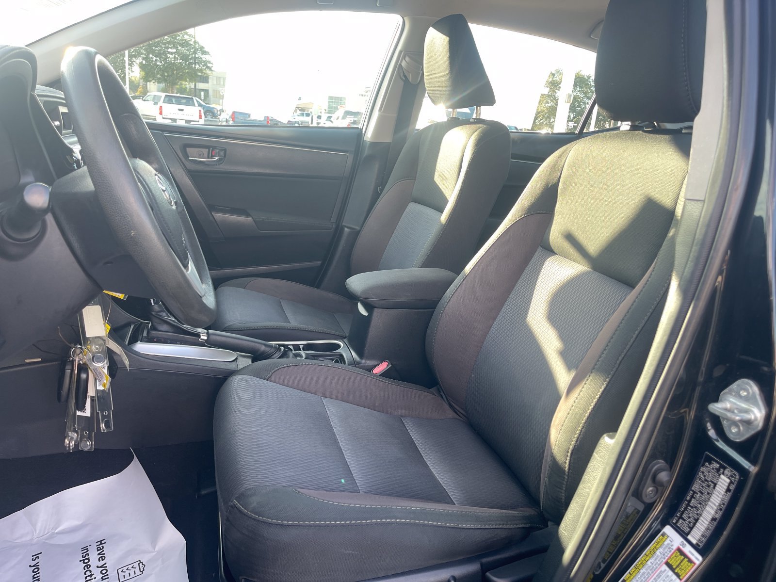 Used 2019 Toyota Corolla LE FWD image 26