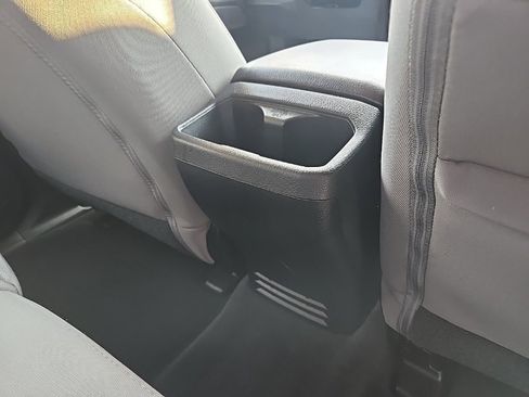 Used 2022 Toyota Tacoma SR image 78