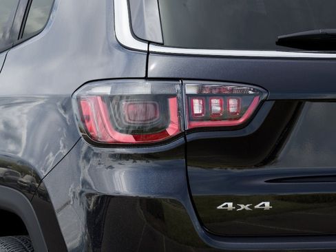 New 2026 Jeep Compass Limited AWD/4WD image 37