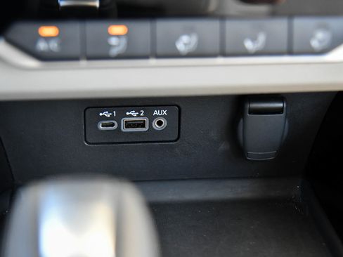 Used 2024 Nissan Altima 2.5 SV FWD image 23