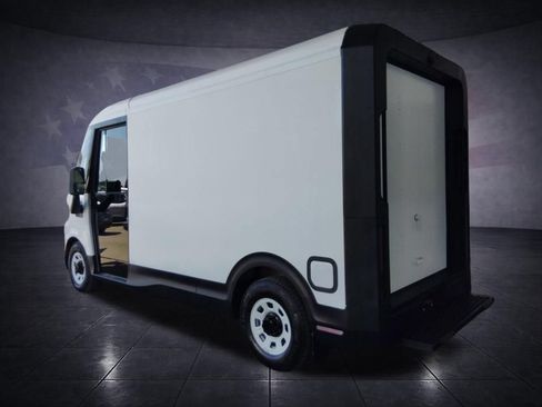 Used 2024 Chevrolet Brightdrop 400 w/ Commercial Equipment Package AWD/4WD image 3