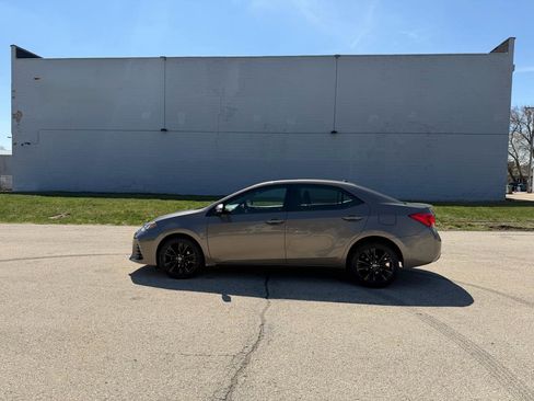 Used 2017 Toyota Corolla XSE w/ Carpet Mat Package (TMS) image 4