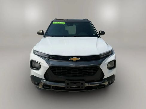 Used 2021 Chevrolet TrailBlazer ACTIV FWD image 2