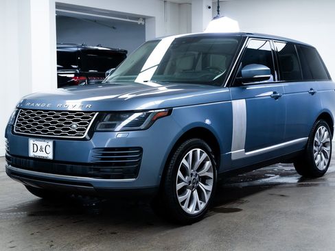 Used 2021 Land Rover Range Rover Westminster Edition image 3