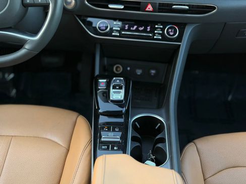 Used 2021 Hyundai Sonata Limited image 23