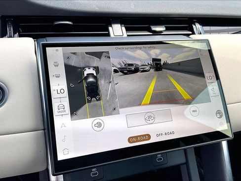 Certified 2025 Land Rover Discovery Sport S AWD/4WD image 14