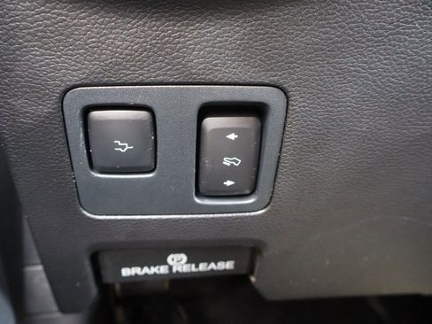 Used 2022 Ford F350 Platinum image 19