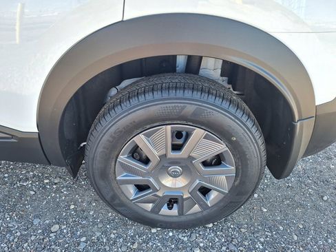 New 2026 Nissan Kicks S image 24