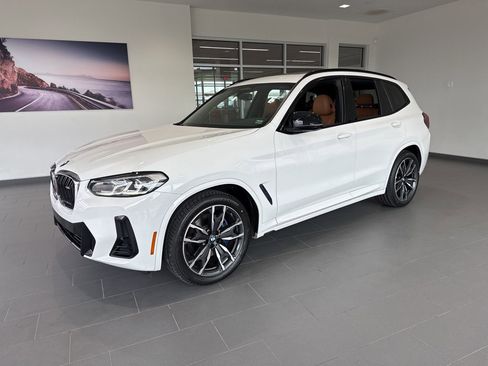 Used 2022 BMW X3 M40i AWD/4WD image 4