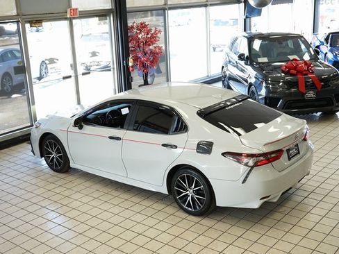 Used 2022 Toyota Camry SE image 53