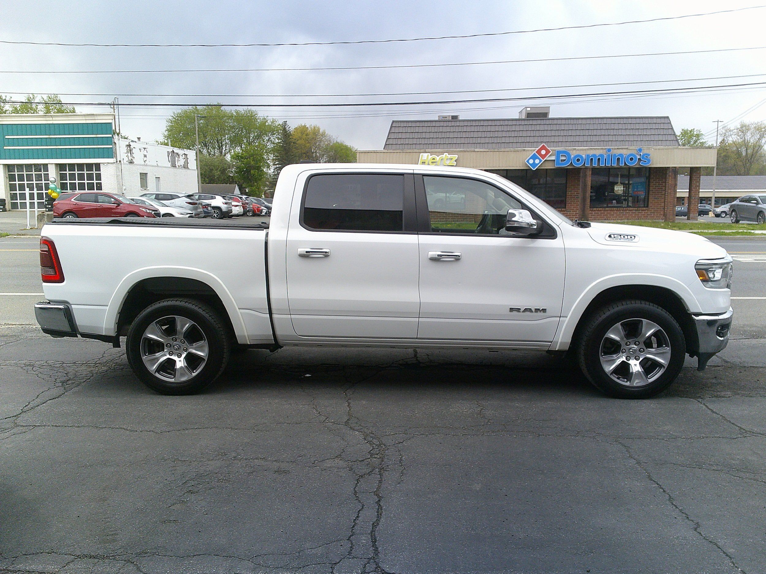 Used 2021 RAM 1500 Laramie AWD/4WD image 6