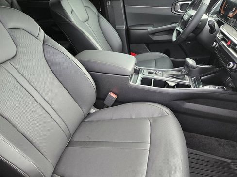 New 2026 Kia Sorento EX w/ EX Premium Package FWD image 11