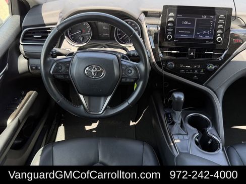 Used 2023 Toyota Camry SE FWD image 11