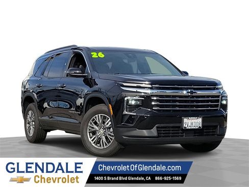 New 2026 Chevrolet Traverse LT w/ Driver Confidence Package image 1