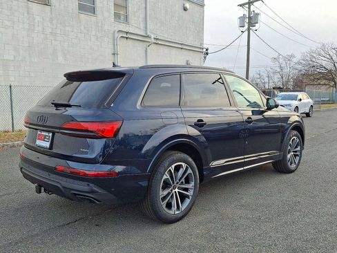 New 2026 Audi Q7 Premium image 11