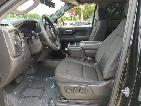 Certified 2024 Chevrolet Silverado 1500 Custom RWD image 17