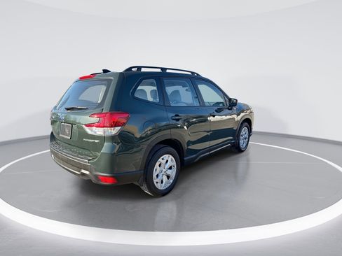 Used 2024 Subaru Forester Base image 8