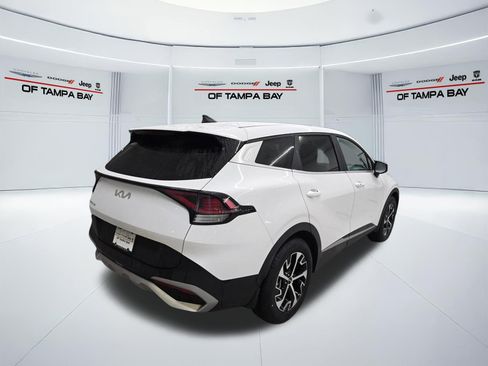 Used 2023 Kia Sportage EX FWD image 6