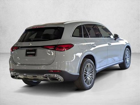 New 2026 Mercedes-Benz GLC 300 image 2