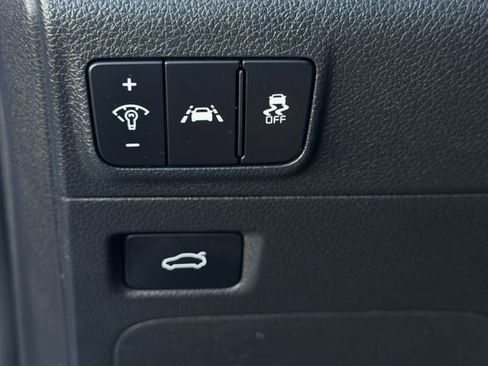 Used 2023 Kia K5 GT FWD image 22