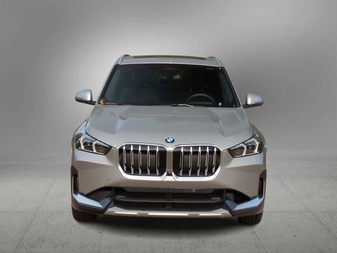 Used 2026 BMW X1 xDrive28i image 3