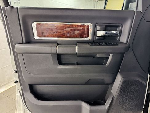Used 2012 RAM 2500 Laramie AWD/4WD image 12