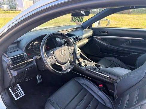 Used 2017 Lexus RC 200t F Sport RWD image 10