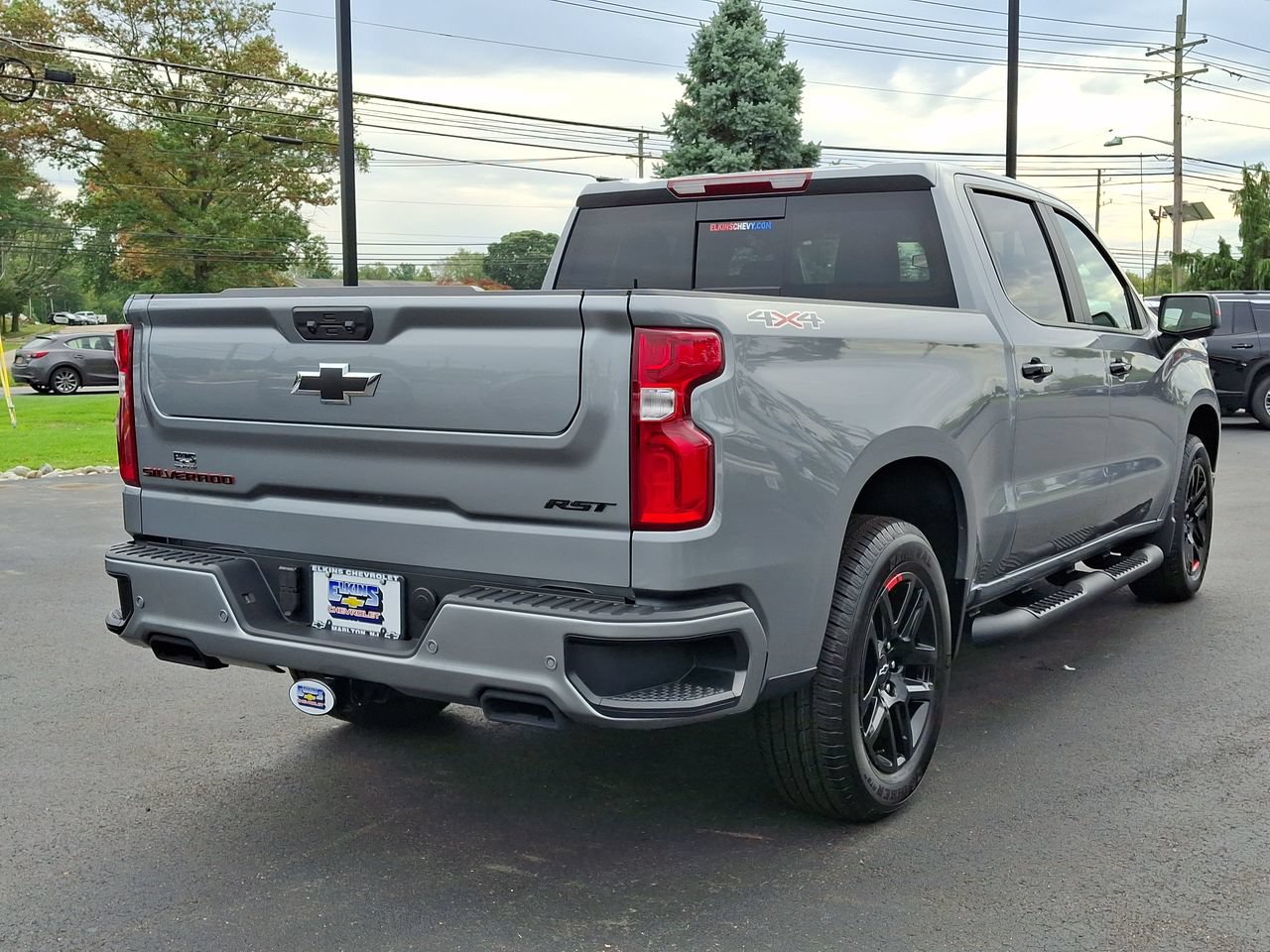 New 2026 Chevrolet Silverado 1500 RST w/ Redline Edition AWD/4WD image 4