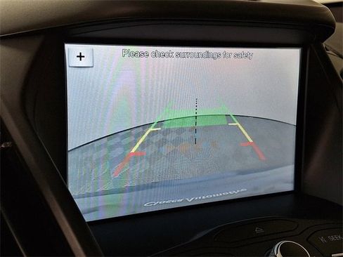 Used 2016 Ford Escape SE w/ SE Chrome Package image 4