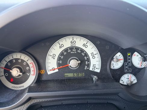 Used 2013 Toyota FJ Cruiser 4WD w/ Trail Teams Special Edition image 27