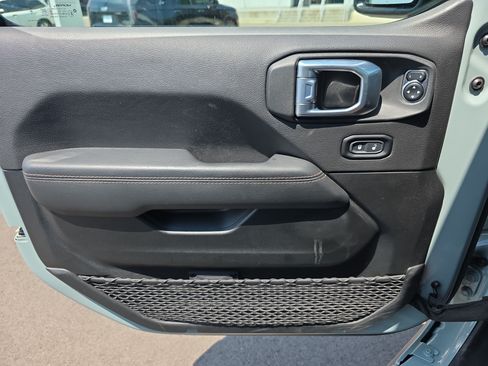 Used 2023 Jeep Wrangler Unlimited Rubicon 392 w/ Dual Top Group AWD/4WD image 19