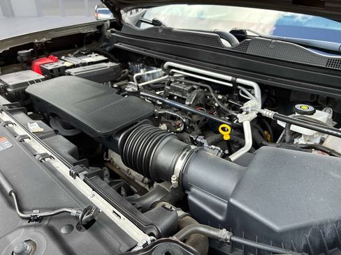 Used 2023 Chevrolet Colorado W/T RWD image 15