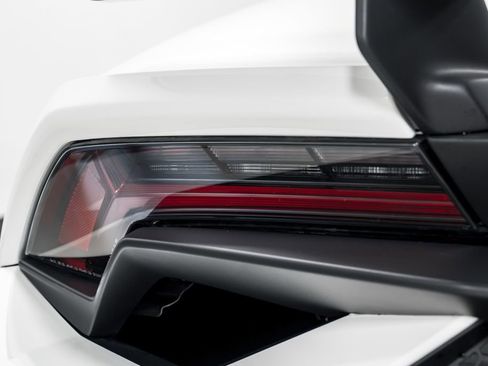 Used 2024 Lamborghini Huracan Tecnica RWD image 53