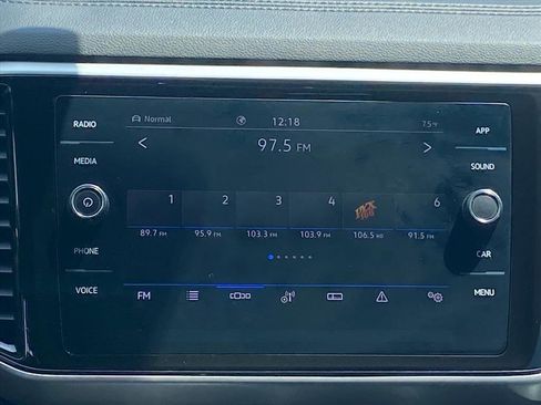 Certified 2023 Volkswagen Atlas Cross Sport SE w/ Panoramic Sunroof Package AWD/4WD image 8