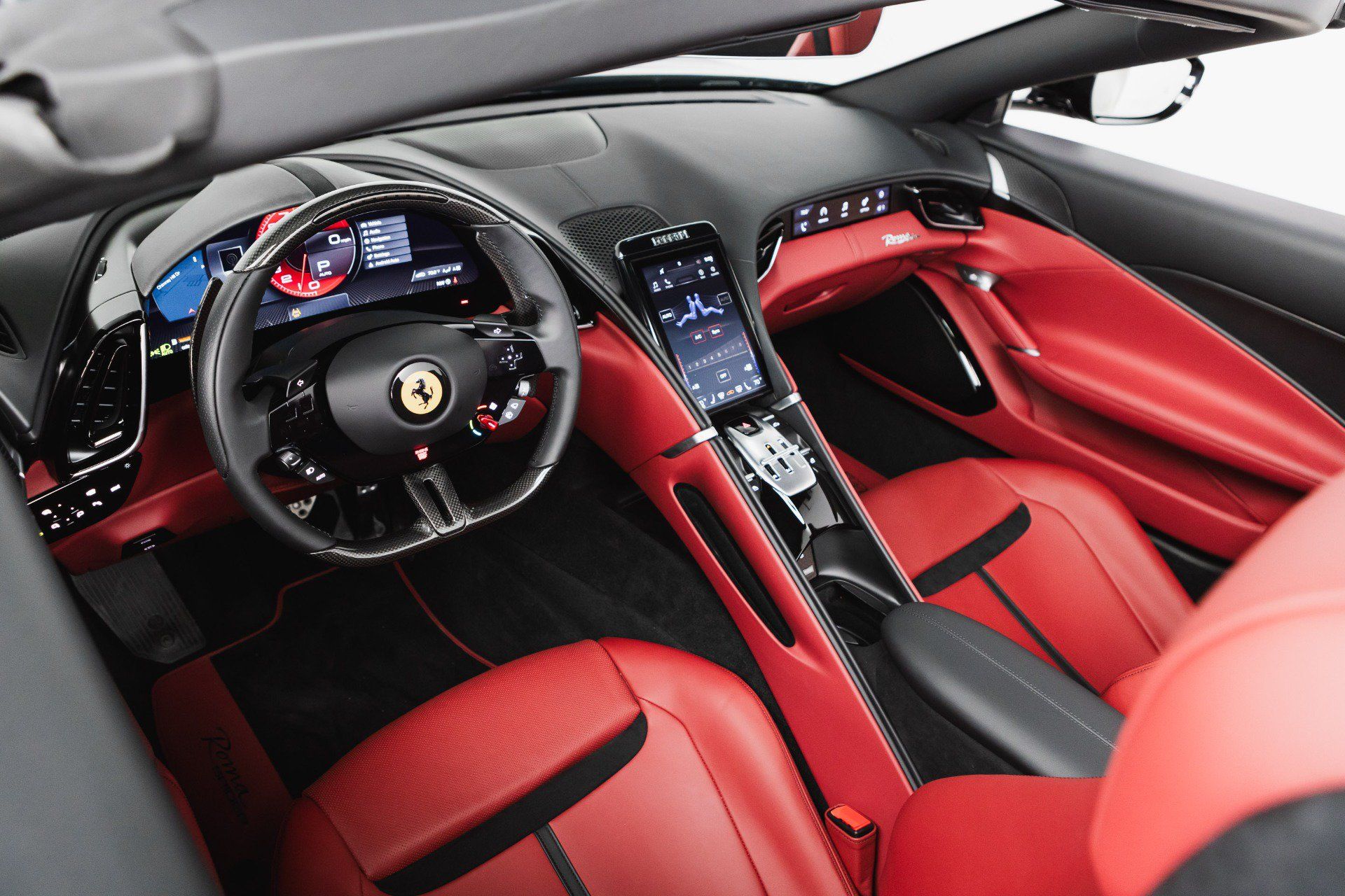 Certified 2024 Ferrari Roma Spider RWD image 92