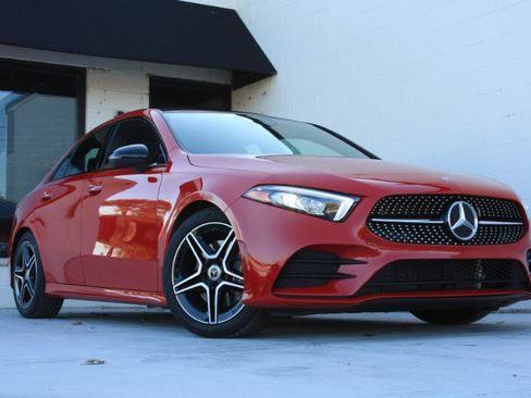 Used 2019 Mercedes-Benz A 220 4MATIC image 5