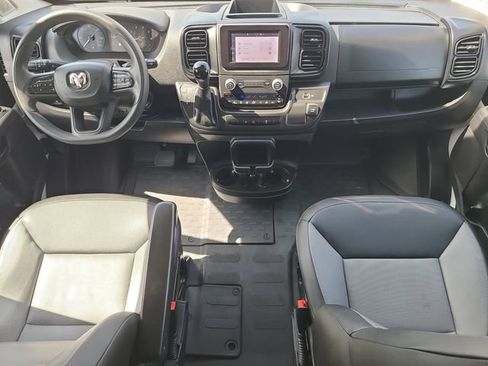 Used 2025 RAM ProMaster 2500 w/ Convenience Group FWD image 8