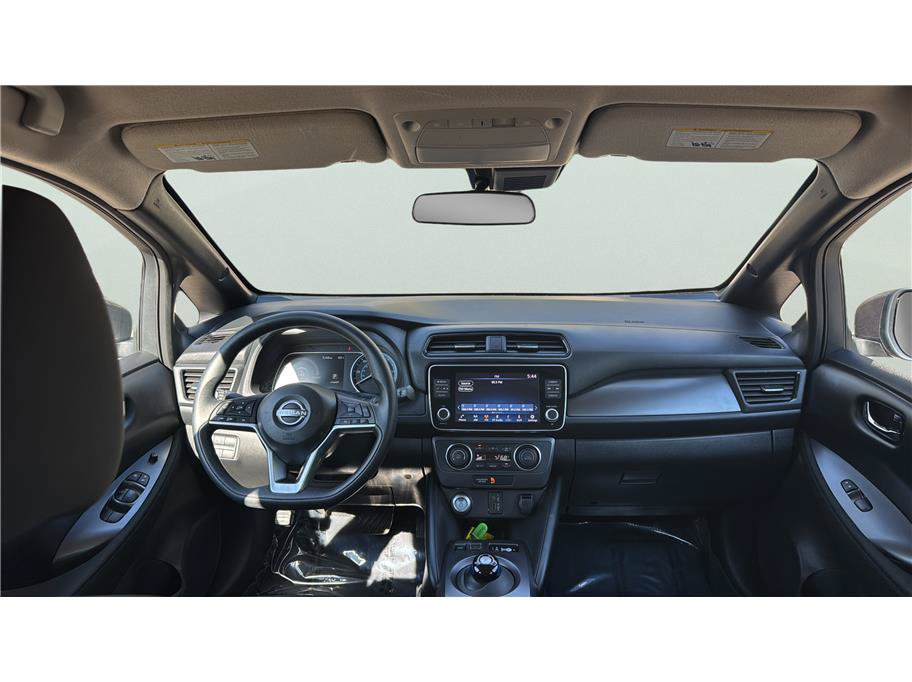 Used 2025 Nissan Leaf S FWD image 22
