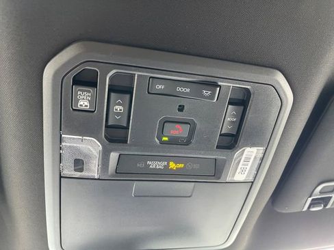 New 2026 Toyota Tundra Limited image 19