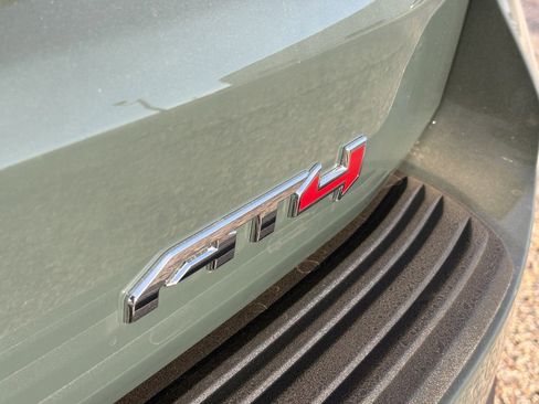 New 2026 GMC Yukon AT4 Ultimate w/ LPO, Floor Liner Package image 13