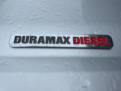 Used 2017 GMC Canyon SLE w/ All Terrain Package image 4